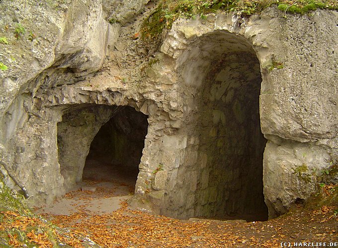 Burgruine Scharzfels - Oberburg mit Felsengängen