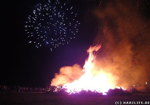 Osterfeuer in Stecklenberg - Harz