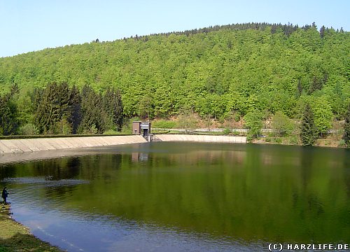 Das Ausgleichsbecken der Sösetalsperre