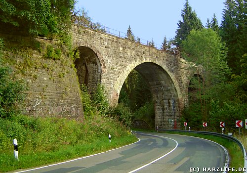 Die Hellertalbrücke bei Altenau